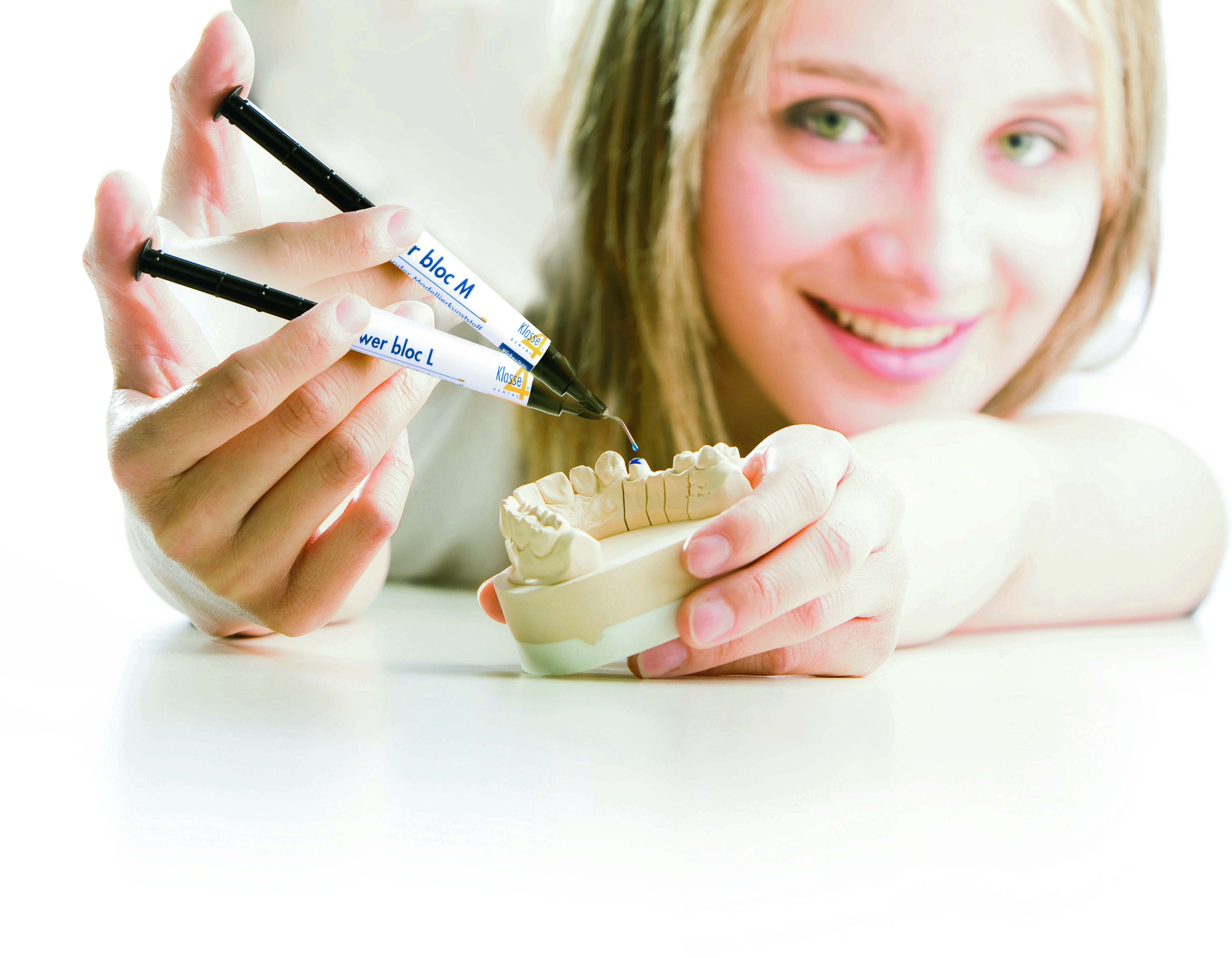 power bloc L (dünnfl) - Lichthärtender Modellierk.