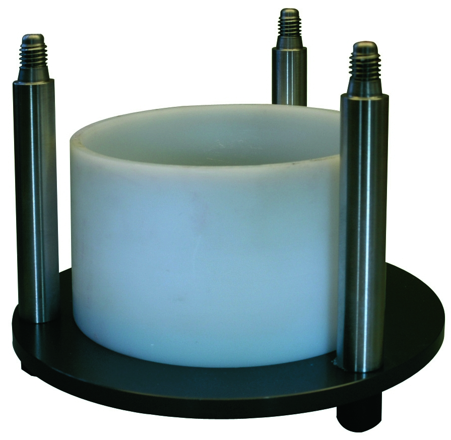 Fertigstellungsring aus Kunststoff